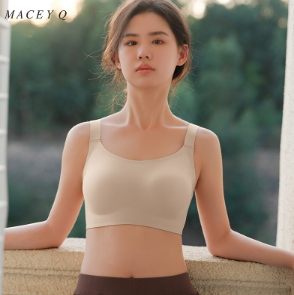 夏季薄透衣服搭配什么颜色的内衣，女性健身运动内衣搭配小贴士